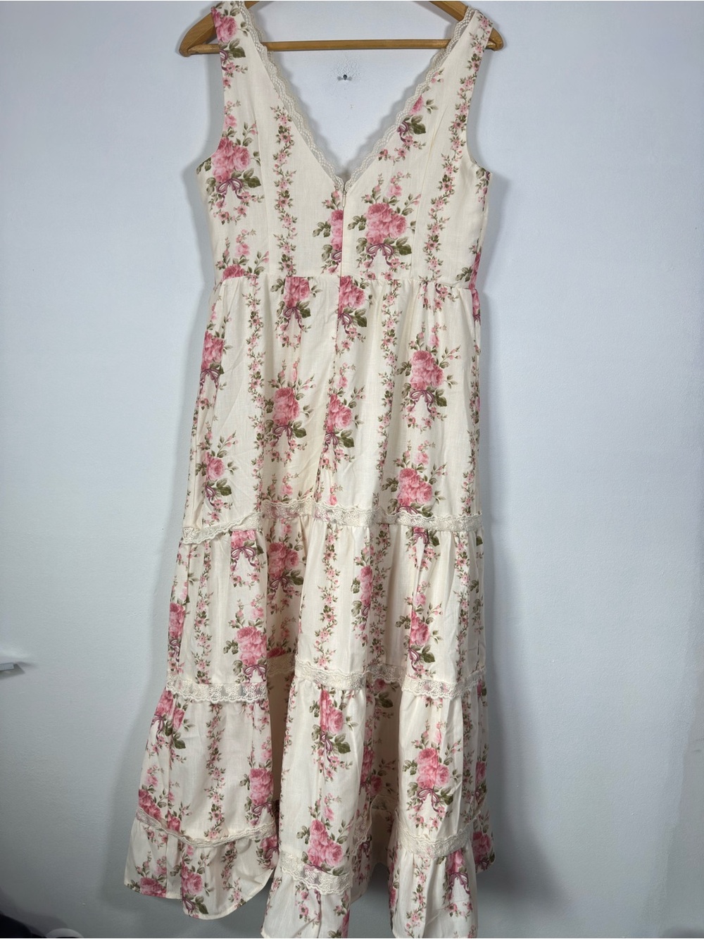 CIDER Floral Lace Trim Tiered Maxi Dress Cream Pink Rose Cottagecore Size L - Picture 3 of 11